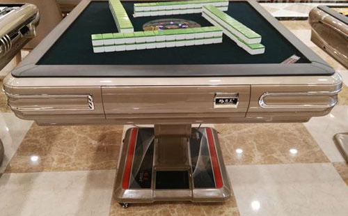 全自动金塔金塔麻将桌在家庭娱乐空间中的应用与选购指南